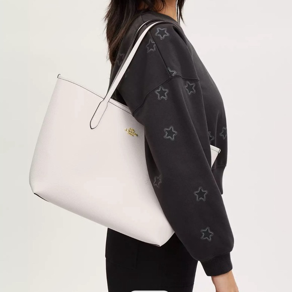 Coach white zip-top tote - Picture 4 of 4